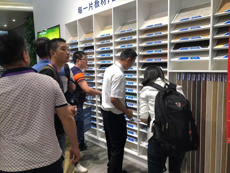 海創嘉興集成吊頂展.jpg